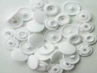 Plastic snap buttons